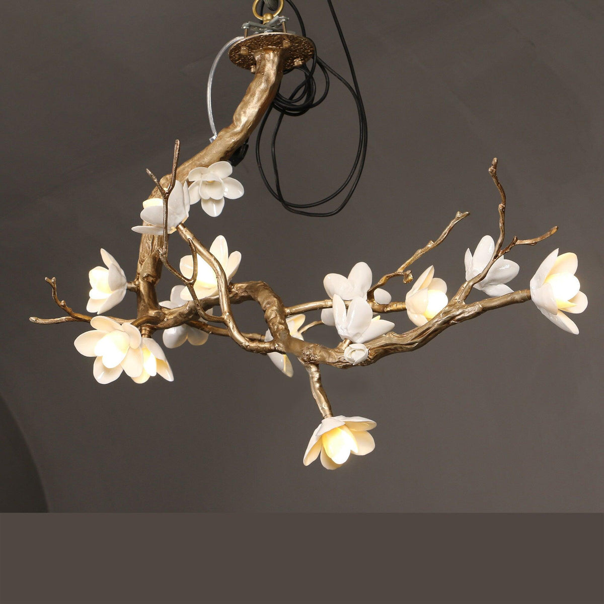 Everena Ceramic Chandelier-Moonnatur