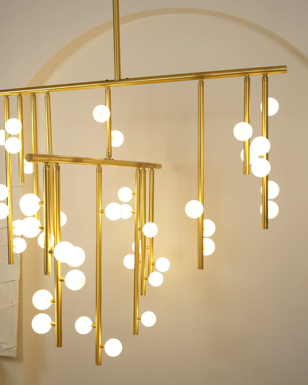 Ilvenaria Brass Chandelier-Moonnatur