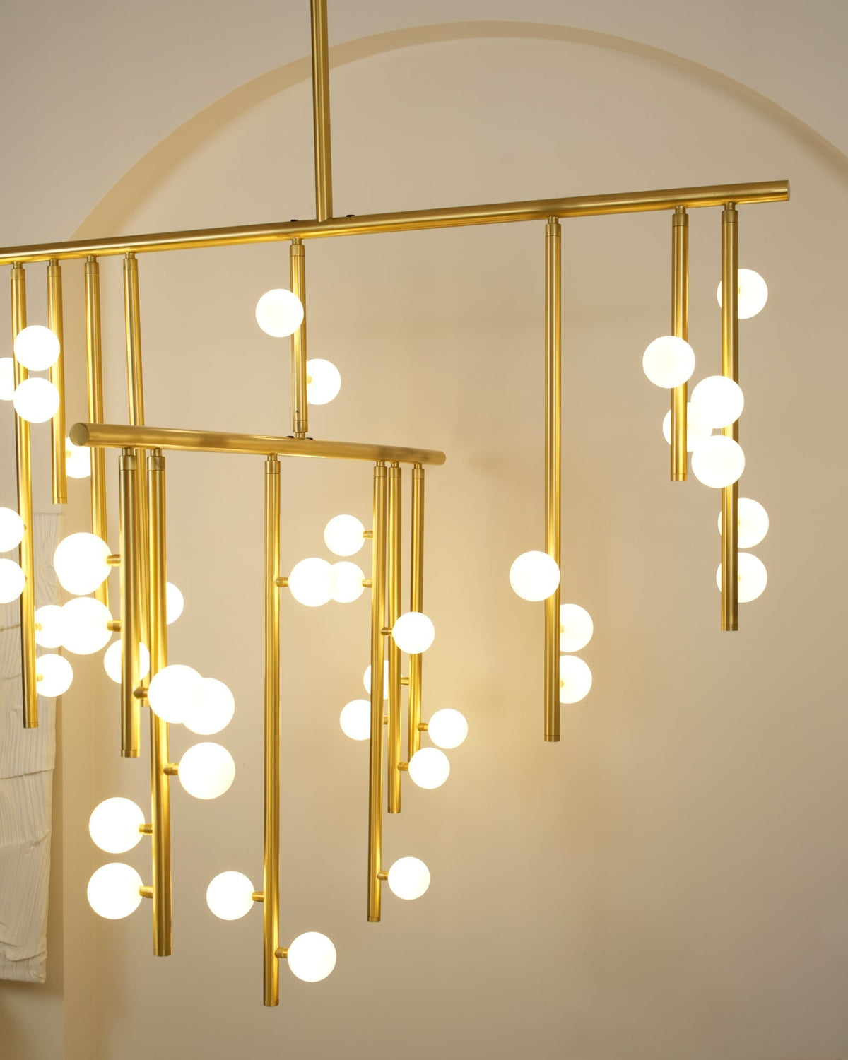 Ilvenaria Brass Chandelier-Moonnatur