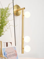 Zyvora Brass Wall Lamp-Moonnatur