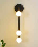 Zyvora Brass Wall Lamp-Moonnatur