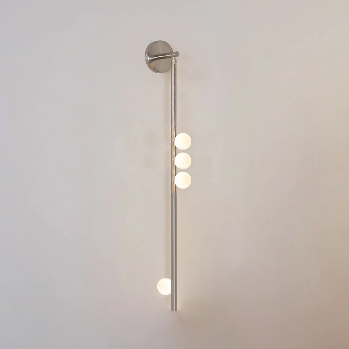 Zyvora Brass Wall Lamp-Moonnatur