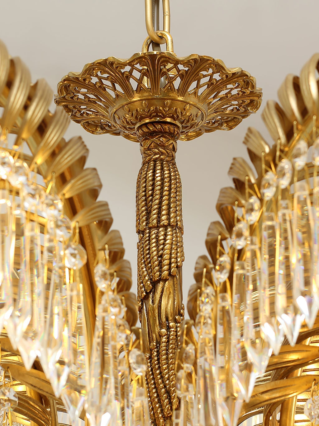 Aldenis Crystal Chandelier-Moonnatur