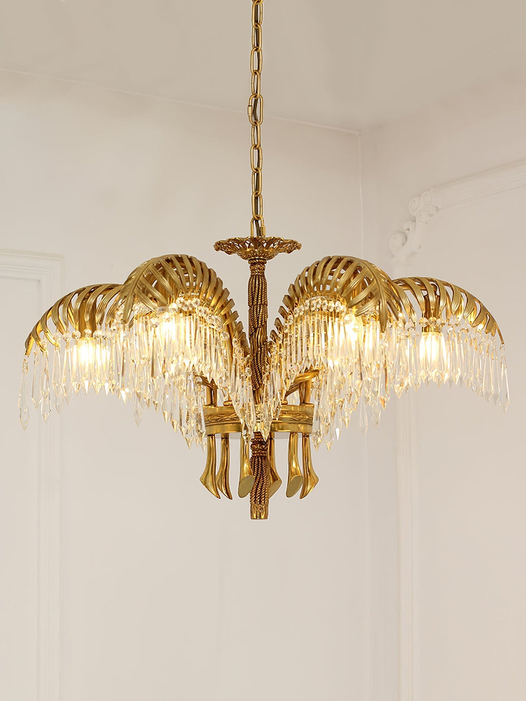 Aldenis Crystal Chandelier-Moonnatur