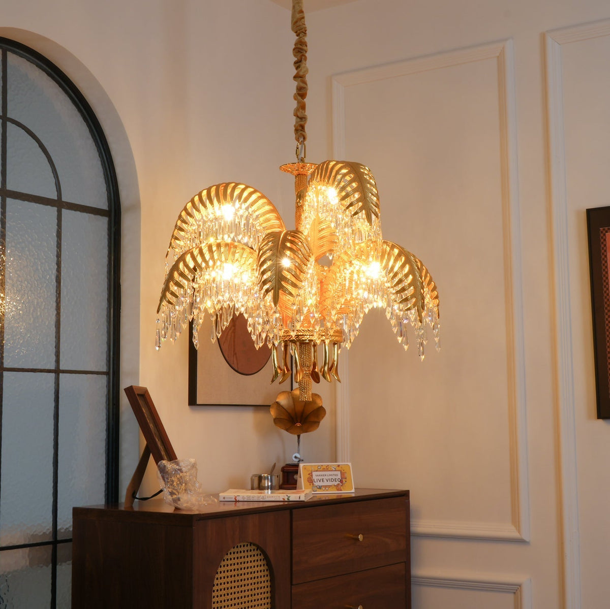 Aldenis Crystal Chandelier-Moonnatur