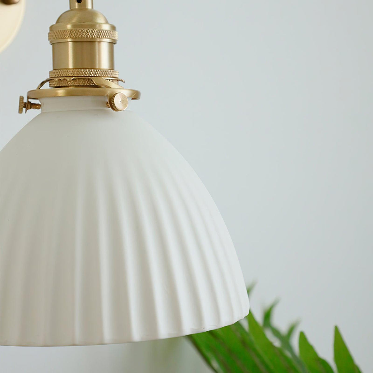 Korriel Ceramic Wall Light-Moonnatur
