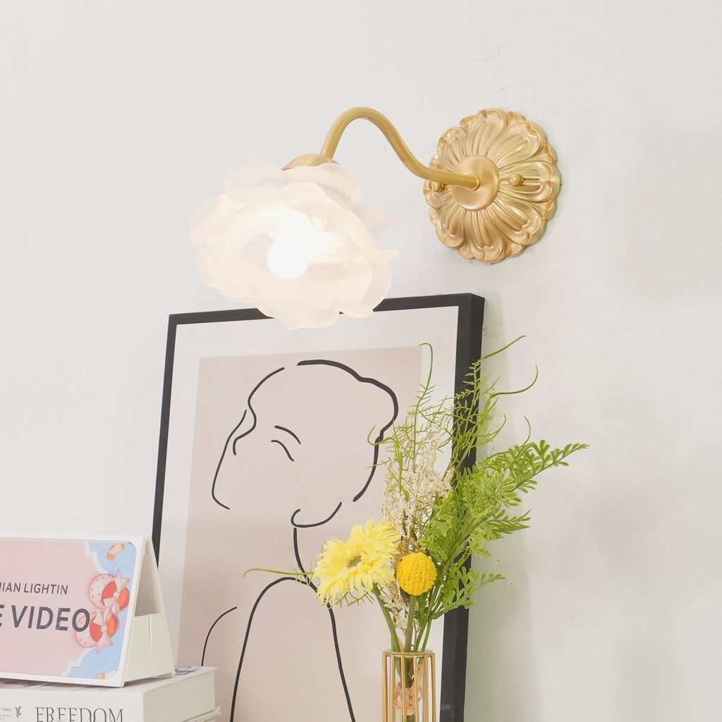 Edrissa Glass Wall Light-Moonnatur