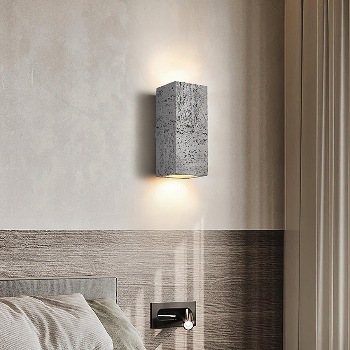 Oakenaria Composite Wall Light-Moonnatur