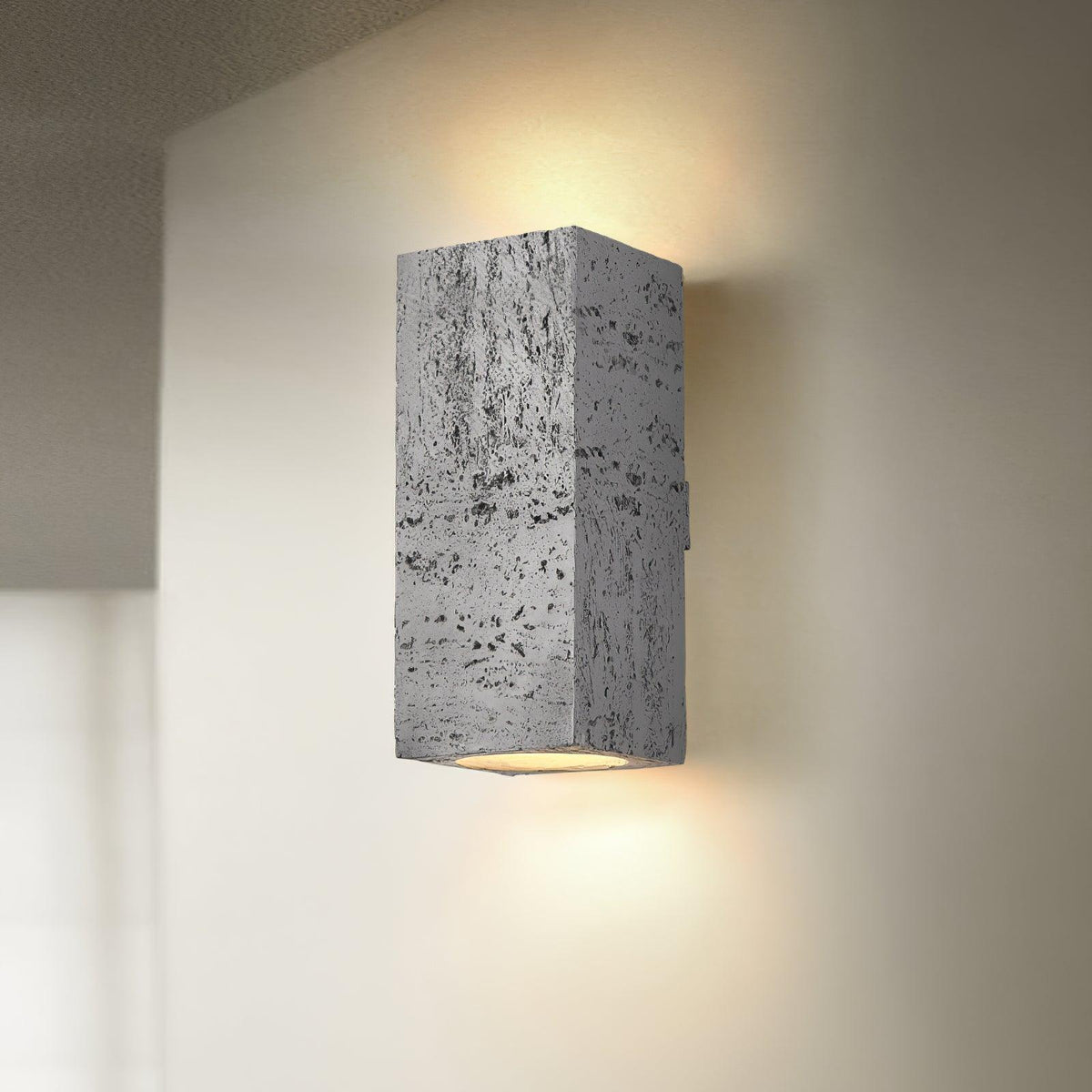 Oakenaria Composite Wall Light-Moonnatur