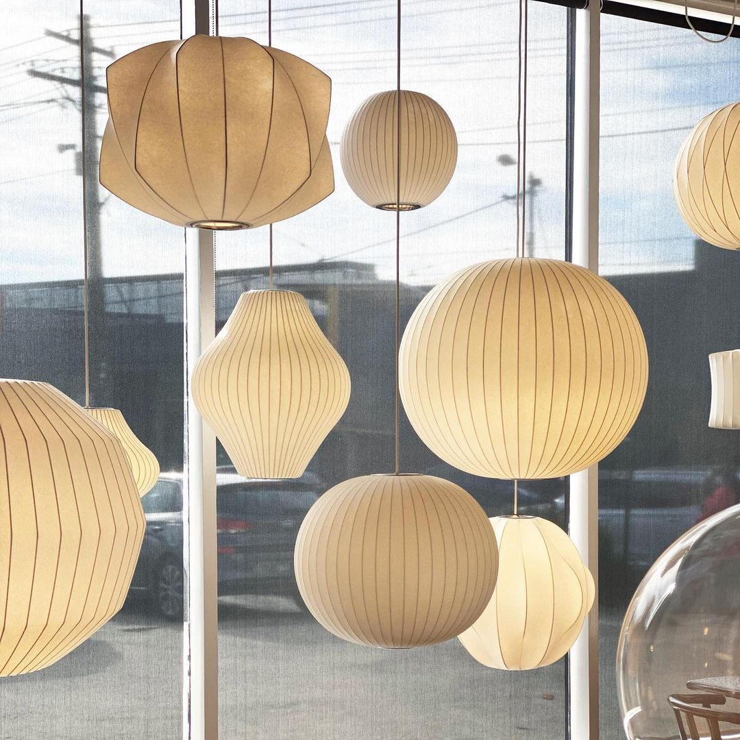 Wenrelorie Mulberry Silk Pendant Light-Moonnatur