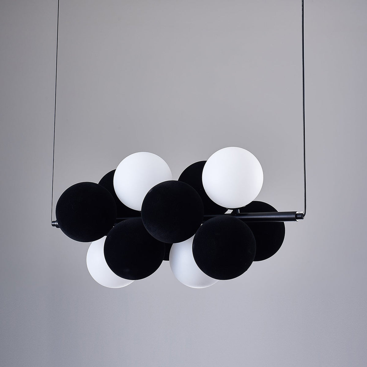 Qunara Metal Pendant Lamp-Moonnatur