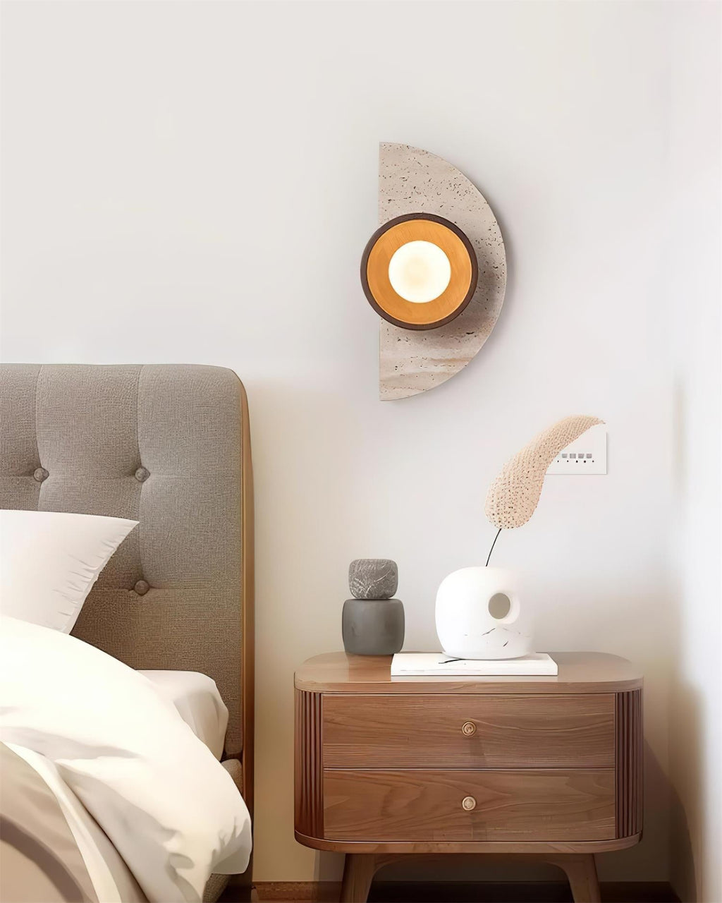 Urenhaven Travertine Wall Light-Moonnatur