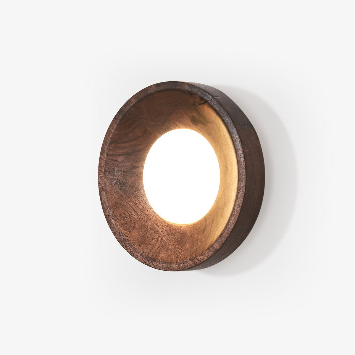 Cedreth Wood Wall Light-Moonnatur