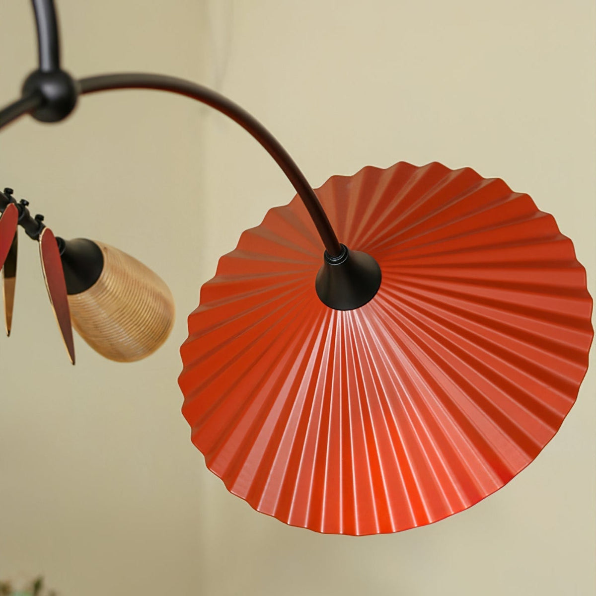 Hildeneris Glass Pendant Light-Moonnatur