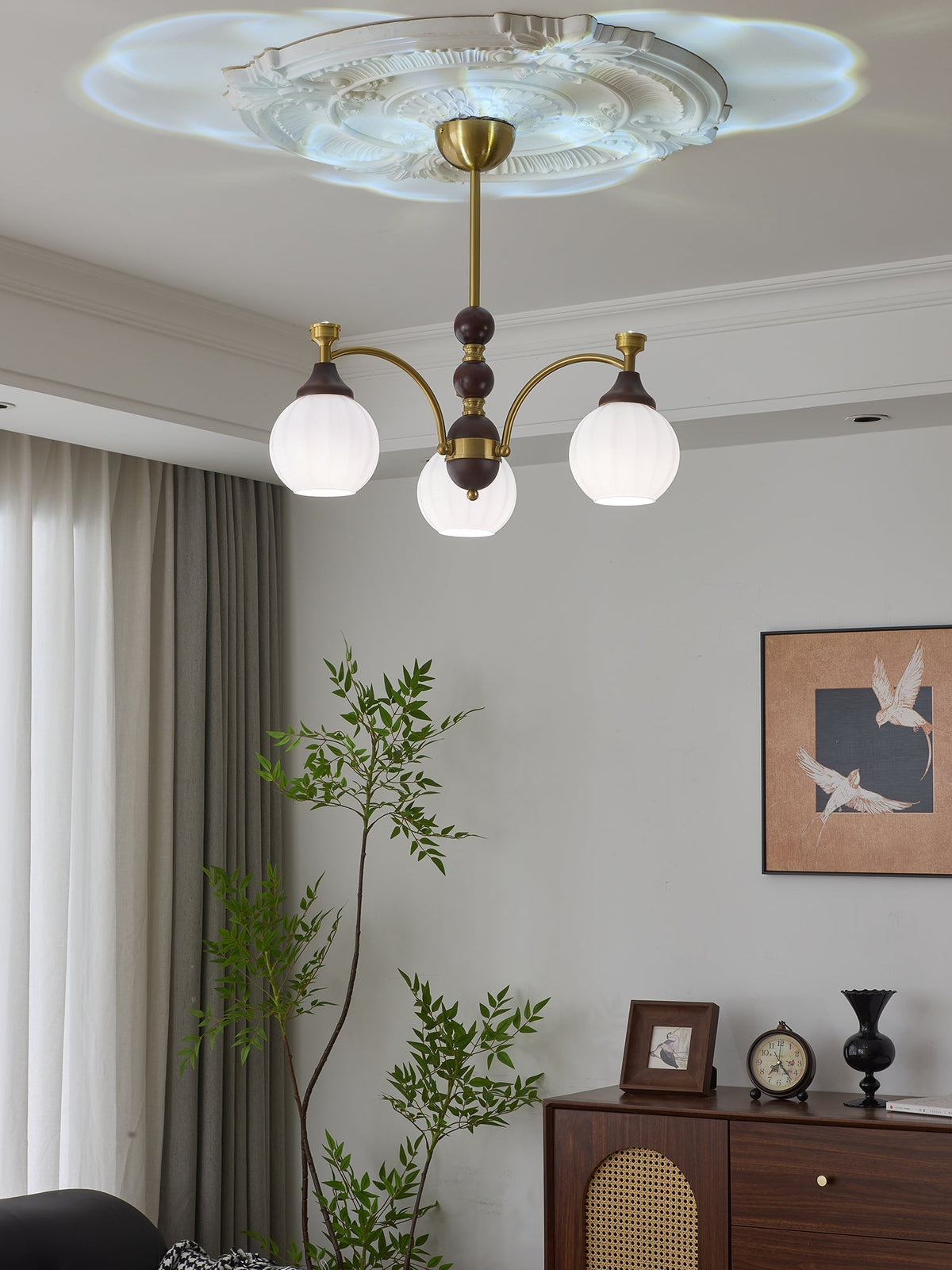Ilvenis Wood Chandelier-Moonnatur