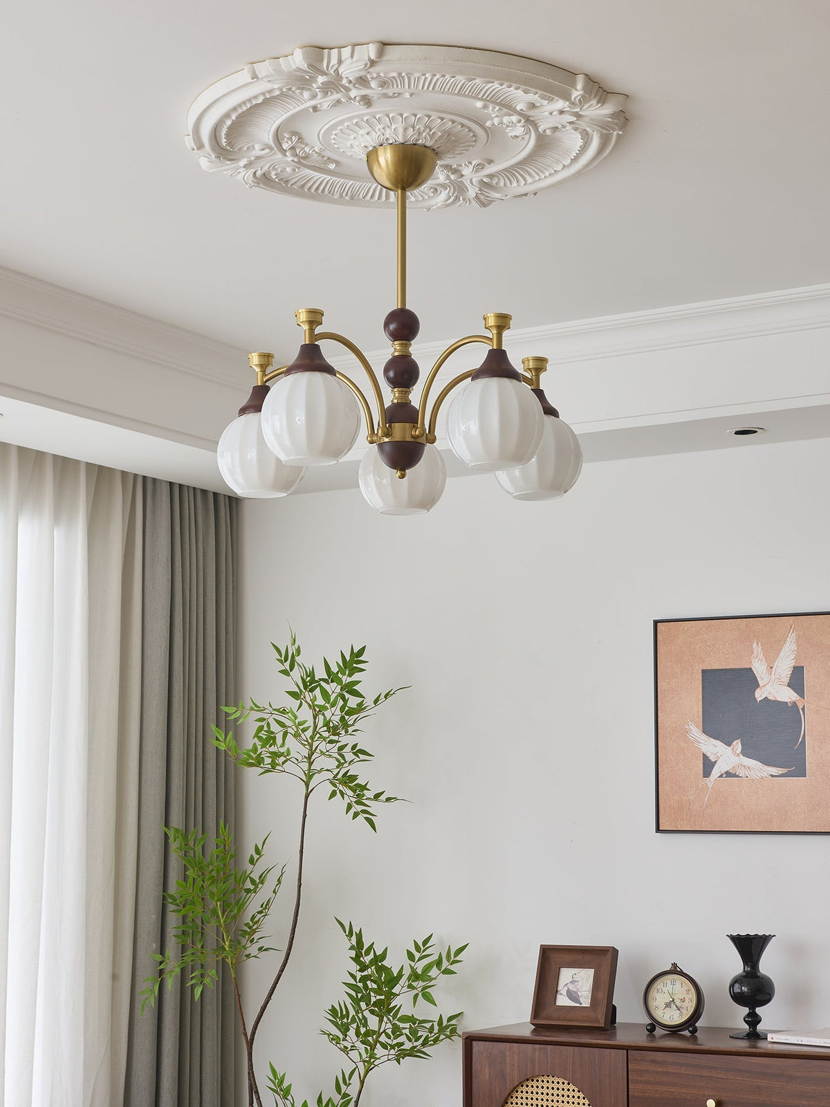 Ilvenis Wood Chandelier-Moonnatur