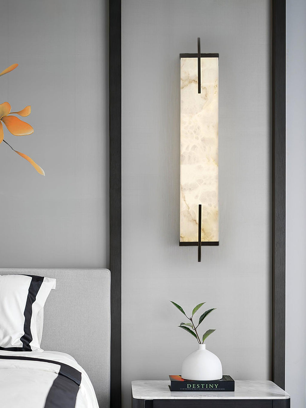 Farnelenelle Alabaster Wall Light-Moonnatur