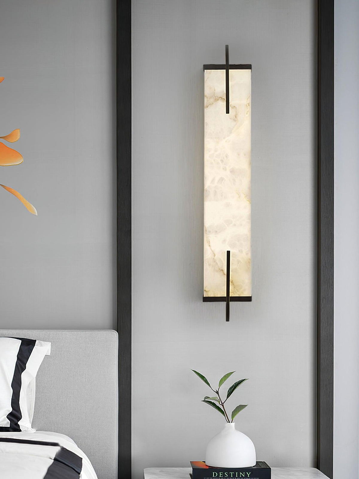 Farnelenelle Alabaster Wall Light-Moonnatur
