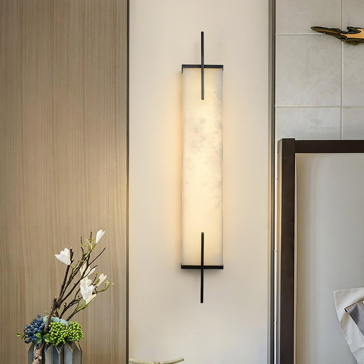 Farnelenelle Alabaster Wall Light-Moonnatur