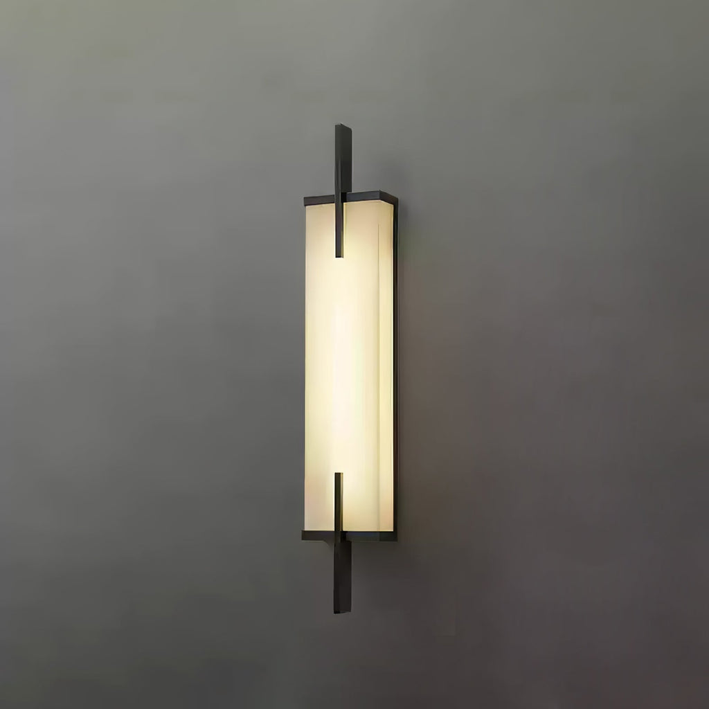 Farnelenelle Alabaster Wall Light-Moonnatur