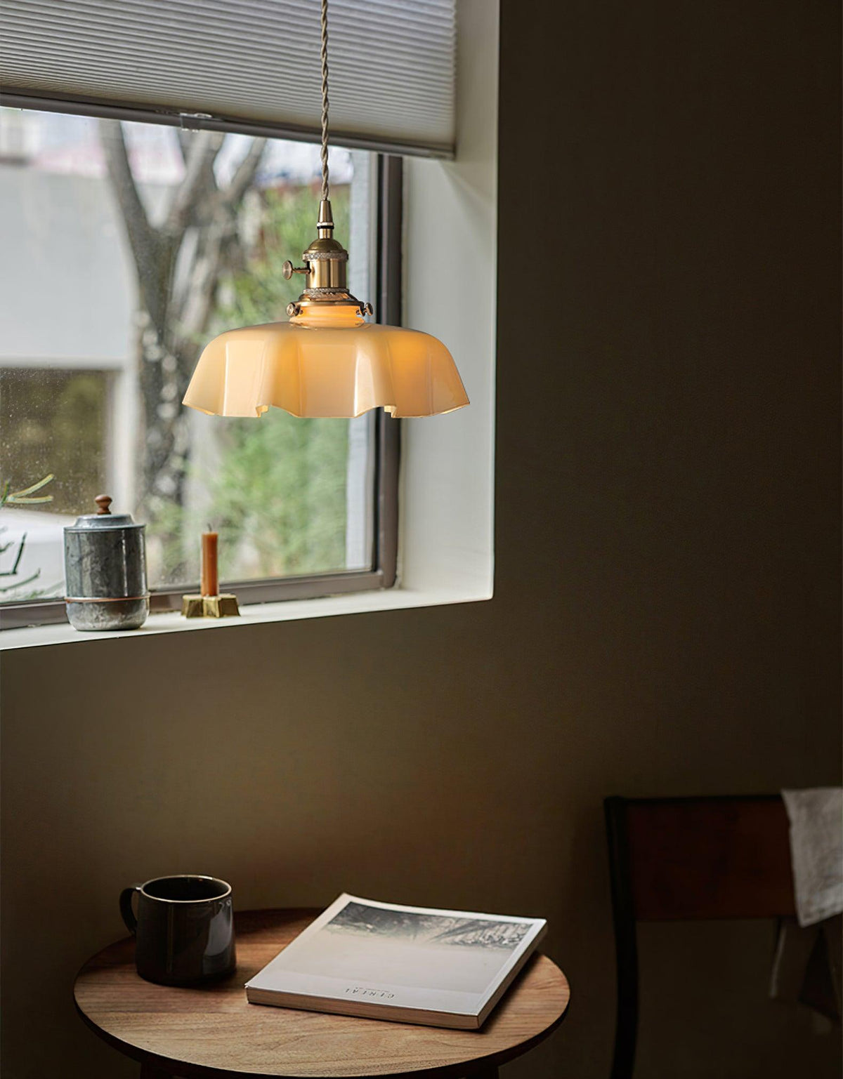 Darrowiel Glass Pendant Light-Moonnatur