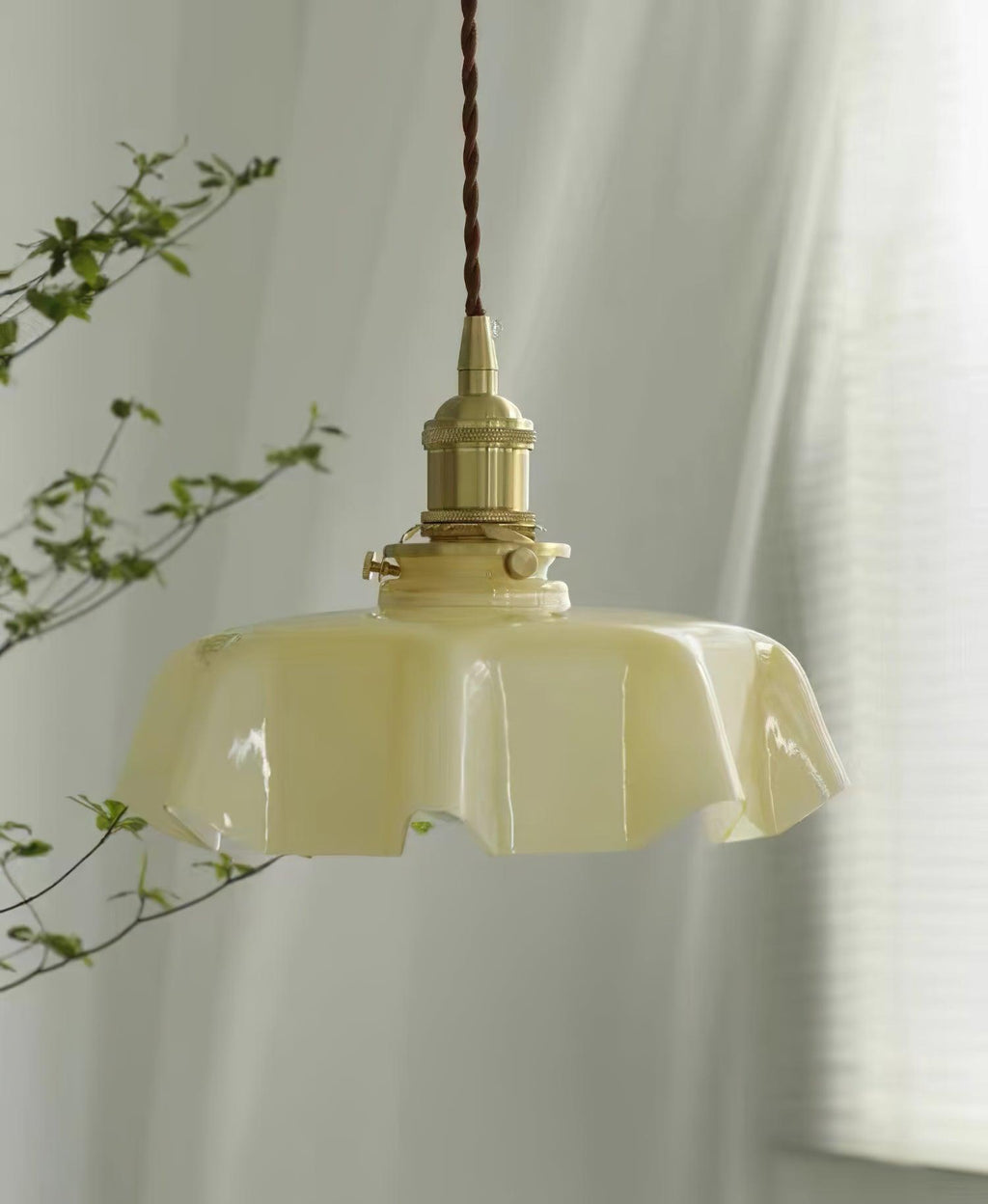 Darrowiel Glass Pendant Light-Moonnatur