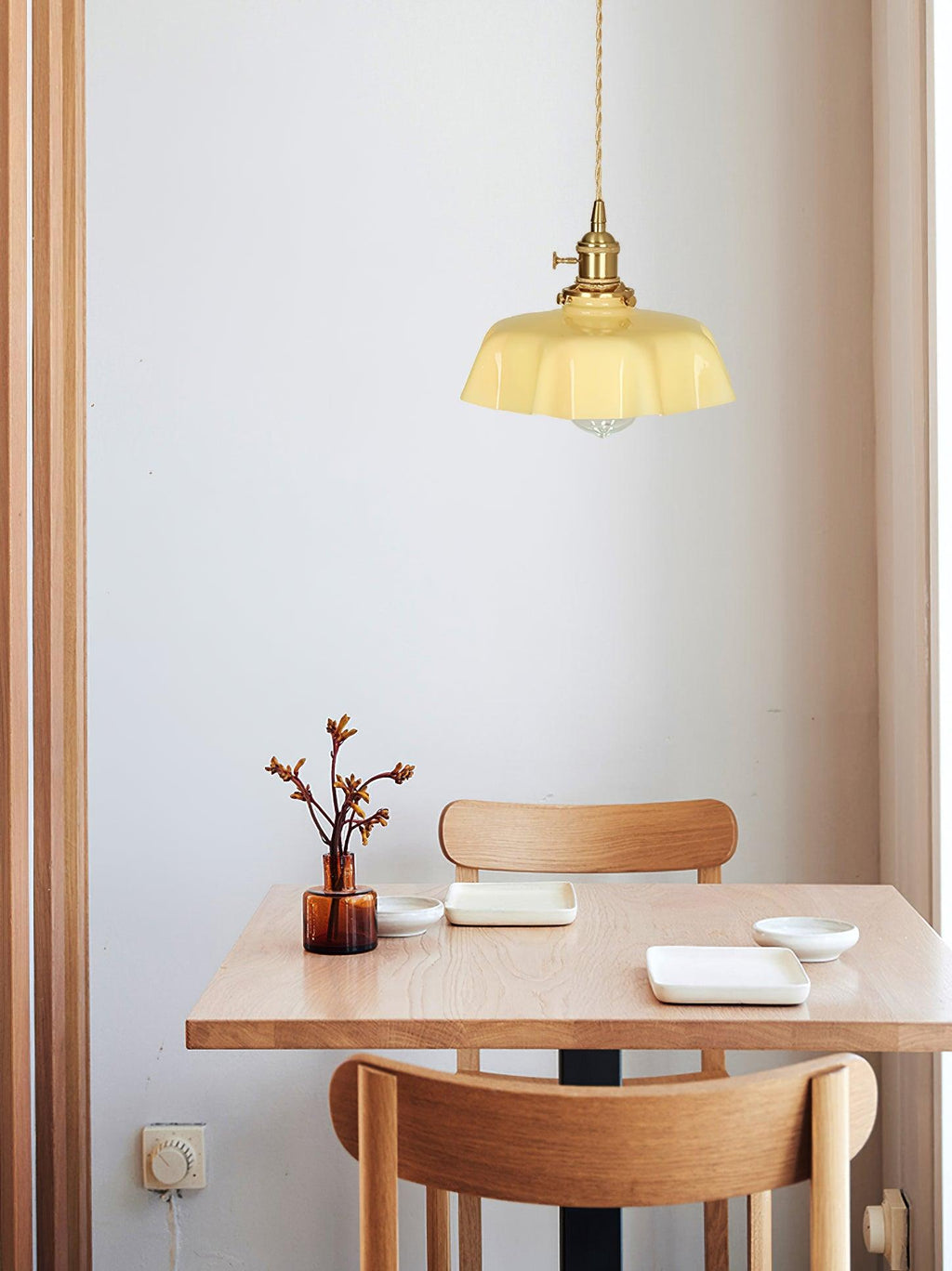 Darrowiel Glass Pendant Light-Moonnatur