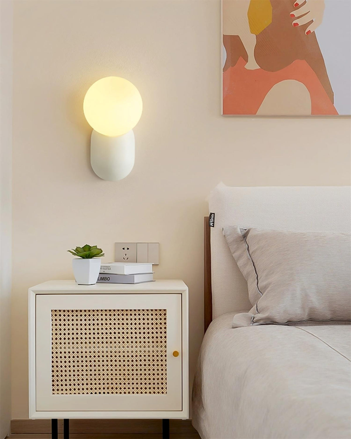 Ashenley Resin Wall Light-Moonnatur