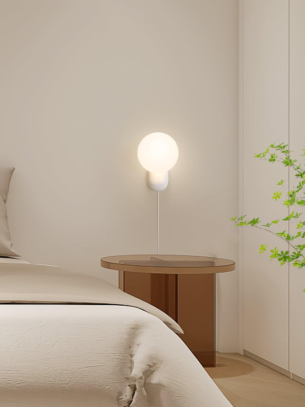 Ashenley Resin Wall Light-Moonnatur