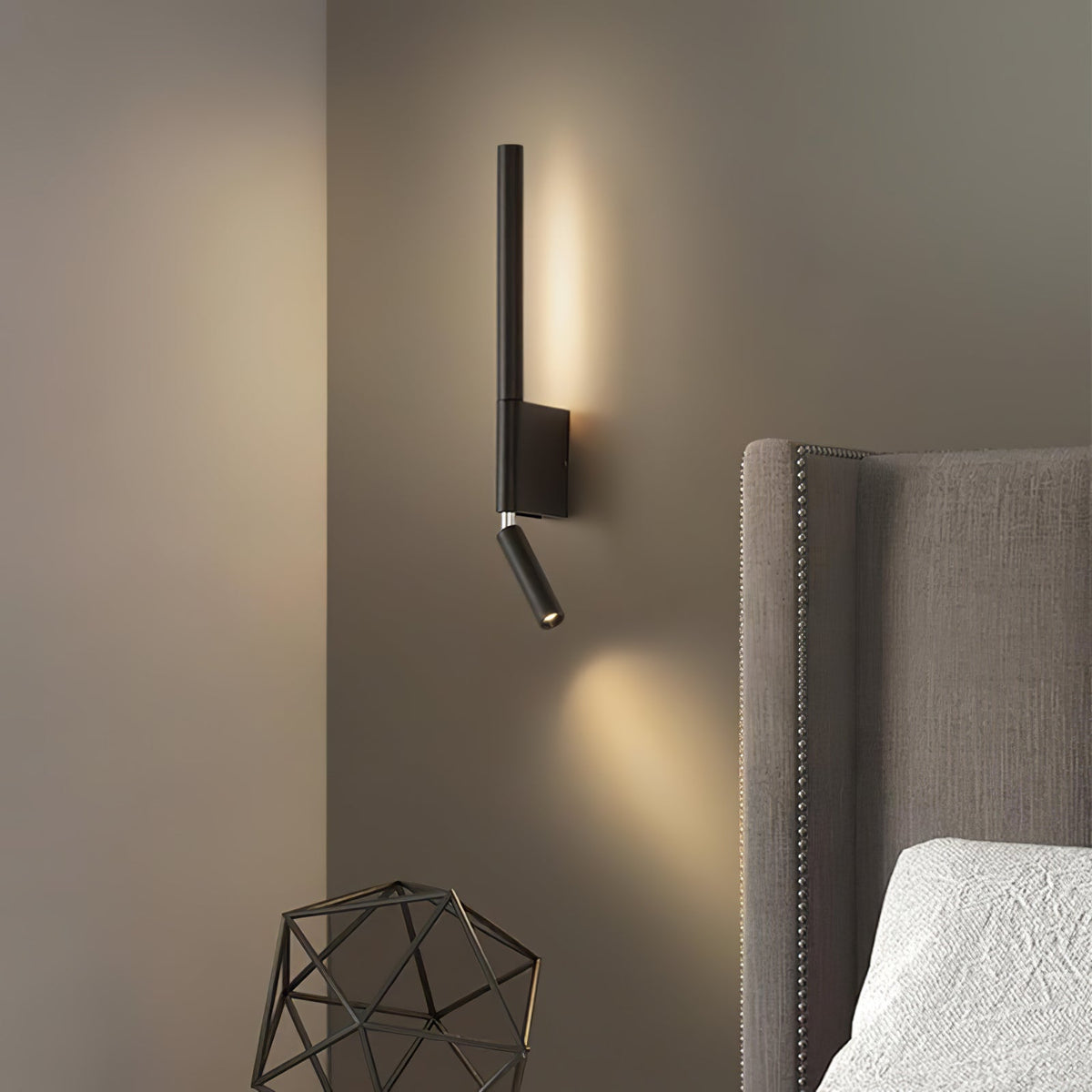 Periven Acrylic Wall Lamp-Moonnatur