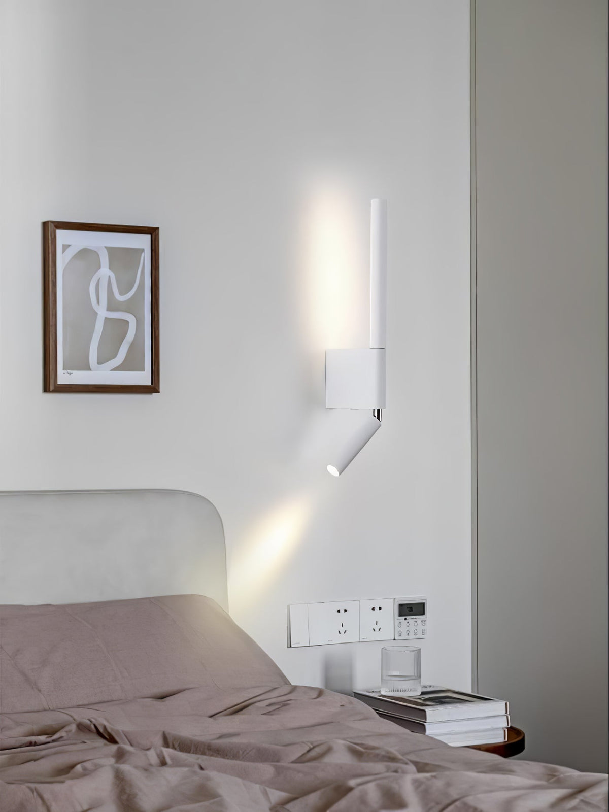 Periven Acrylic Wall Lamp-Moonnatur