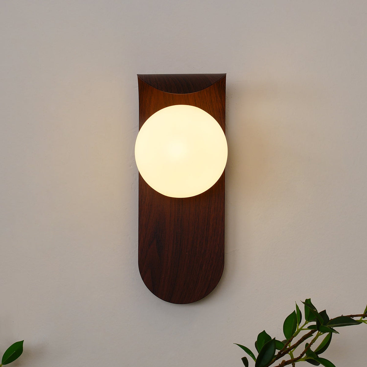 Weldenorie Metal Wall Light-Moonnatur