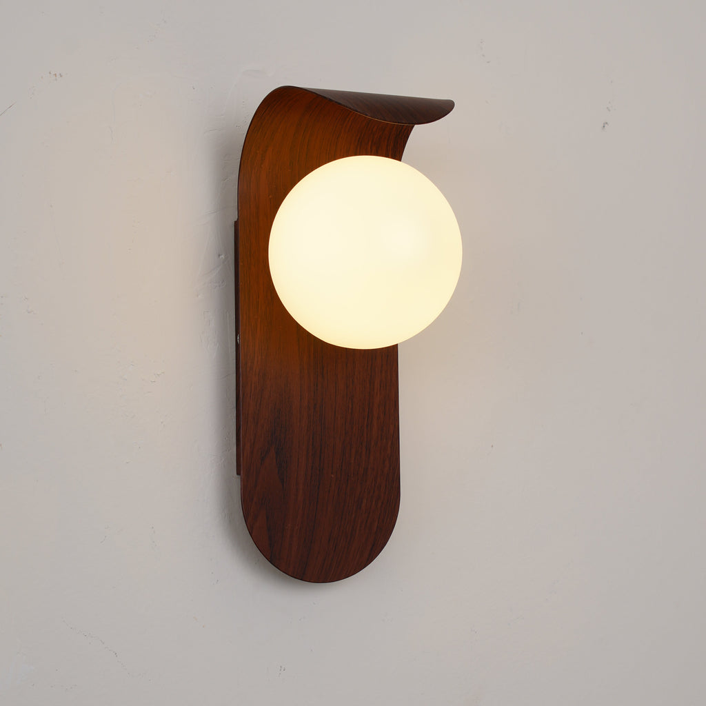 Weldenorie Metal Wall Light-Moonnatur