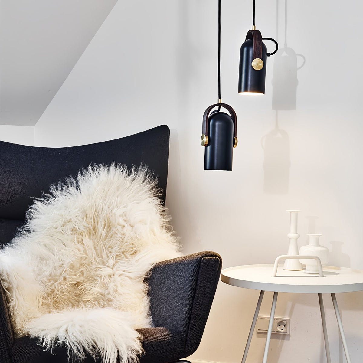 Ishora Metal Pendant Light-Moonnatur