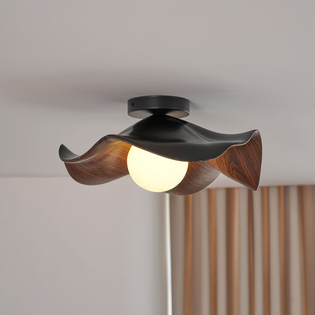 Zelvenenelle Resin Ceiling Light-Moonnatur