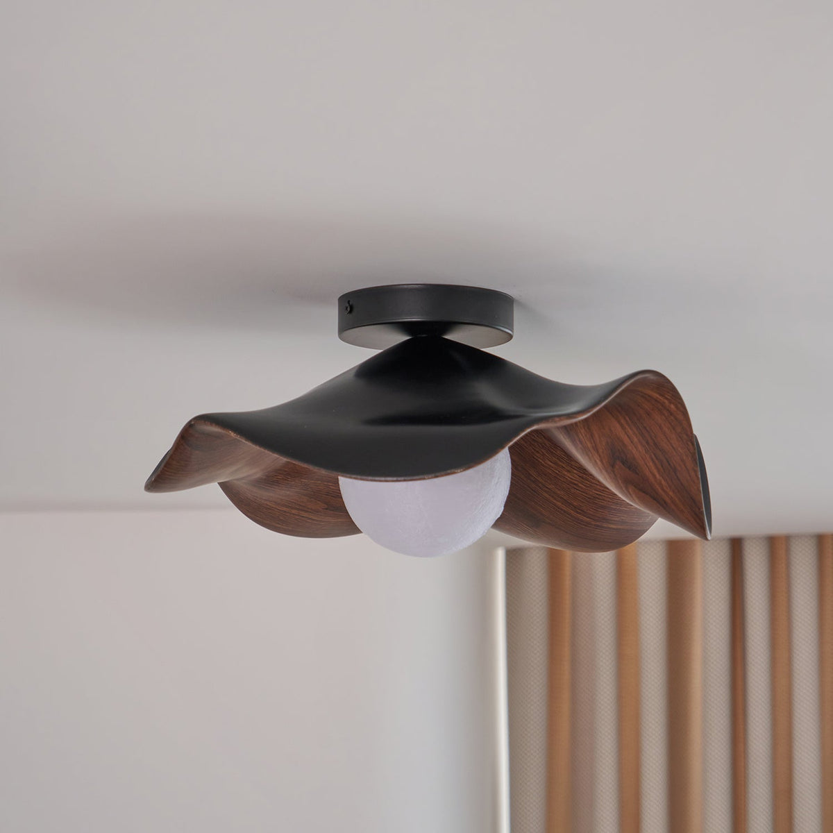 Zelvenenelle Resin Ceiling Light-Moonnatur