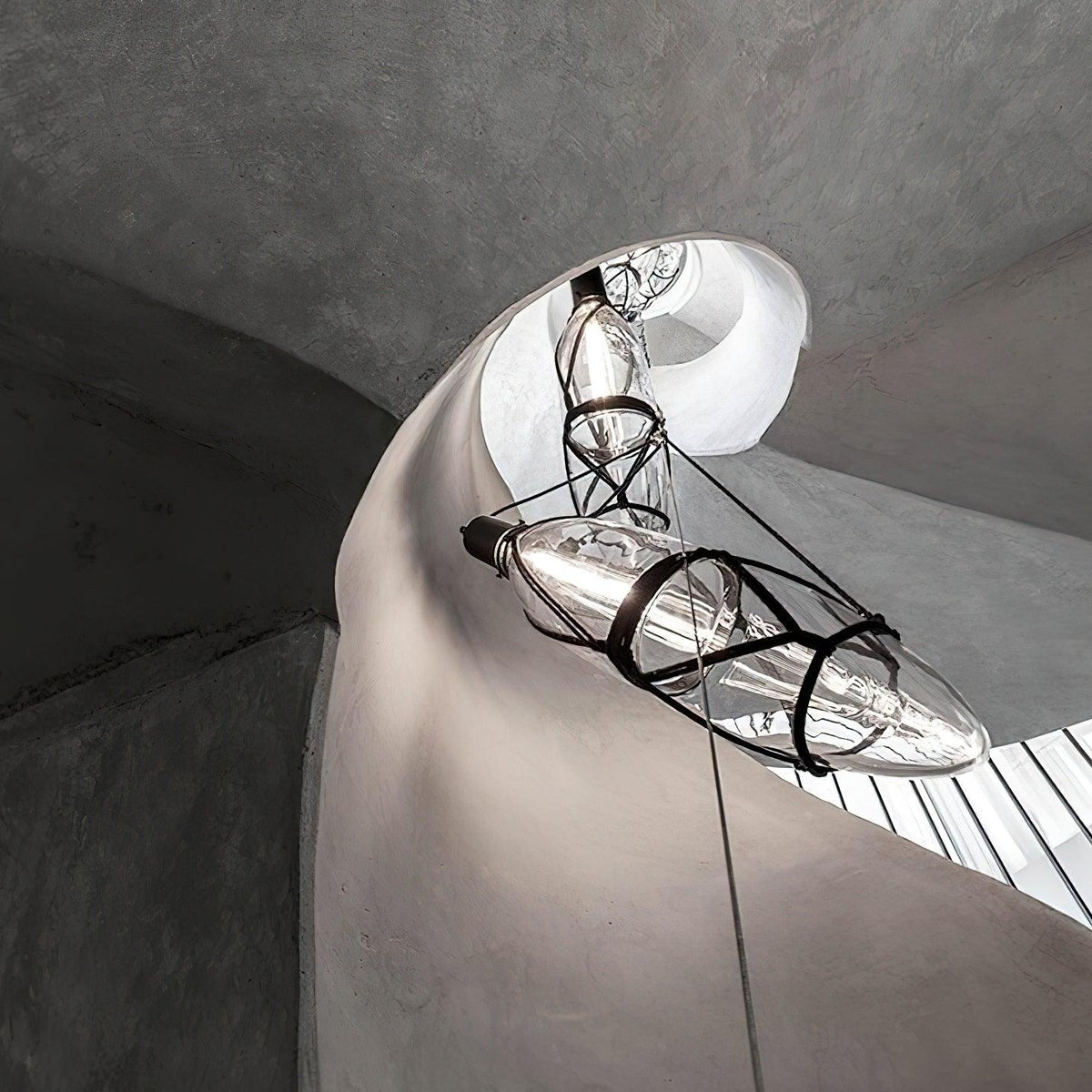 Elowara Glass Pendant Light-Moonnatur
