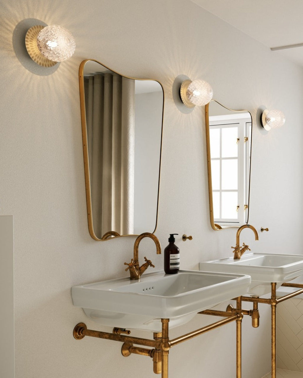 Aldenenna Glass Wall Light-Moonnatur