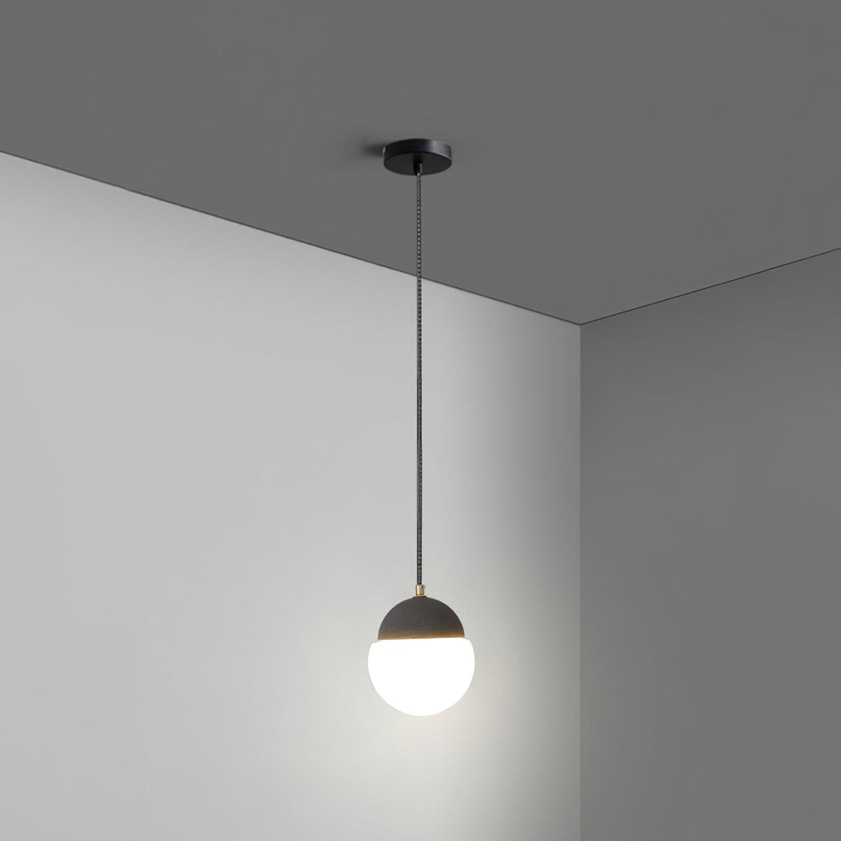 Lathencove Cement Pendant Light-Moonnatur