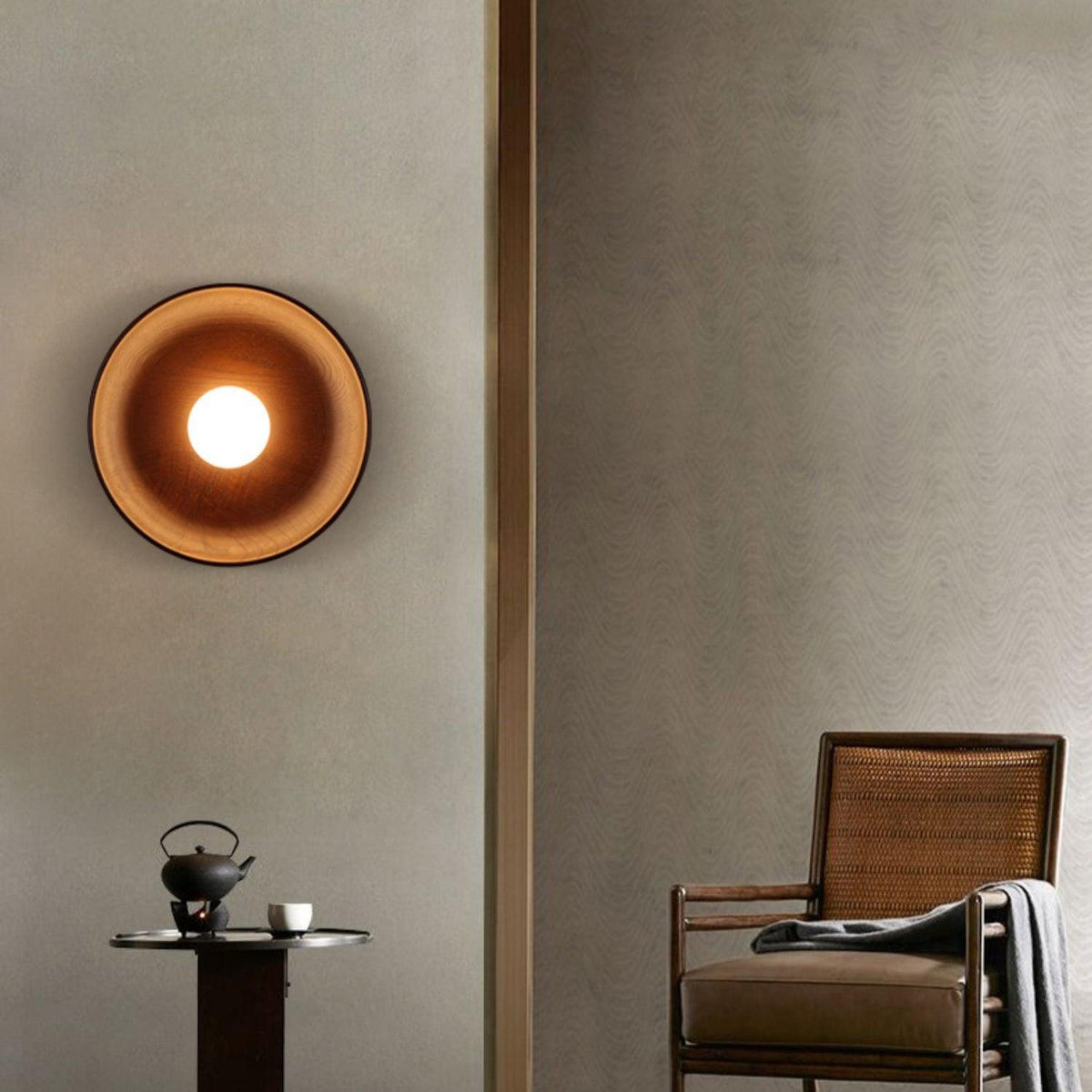 Alwynenna Wood Wall Light-Moonnatur