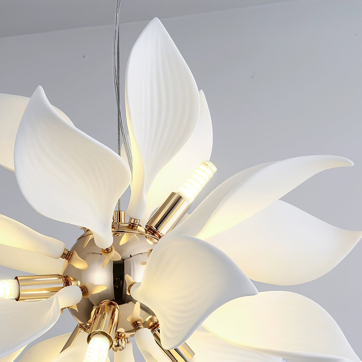 Ilarose Ceramic Chandelier-Moonnatur
