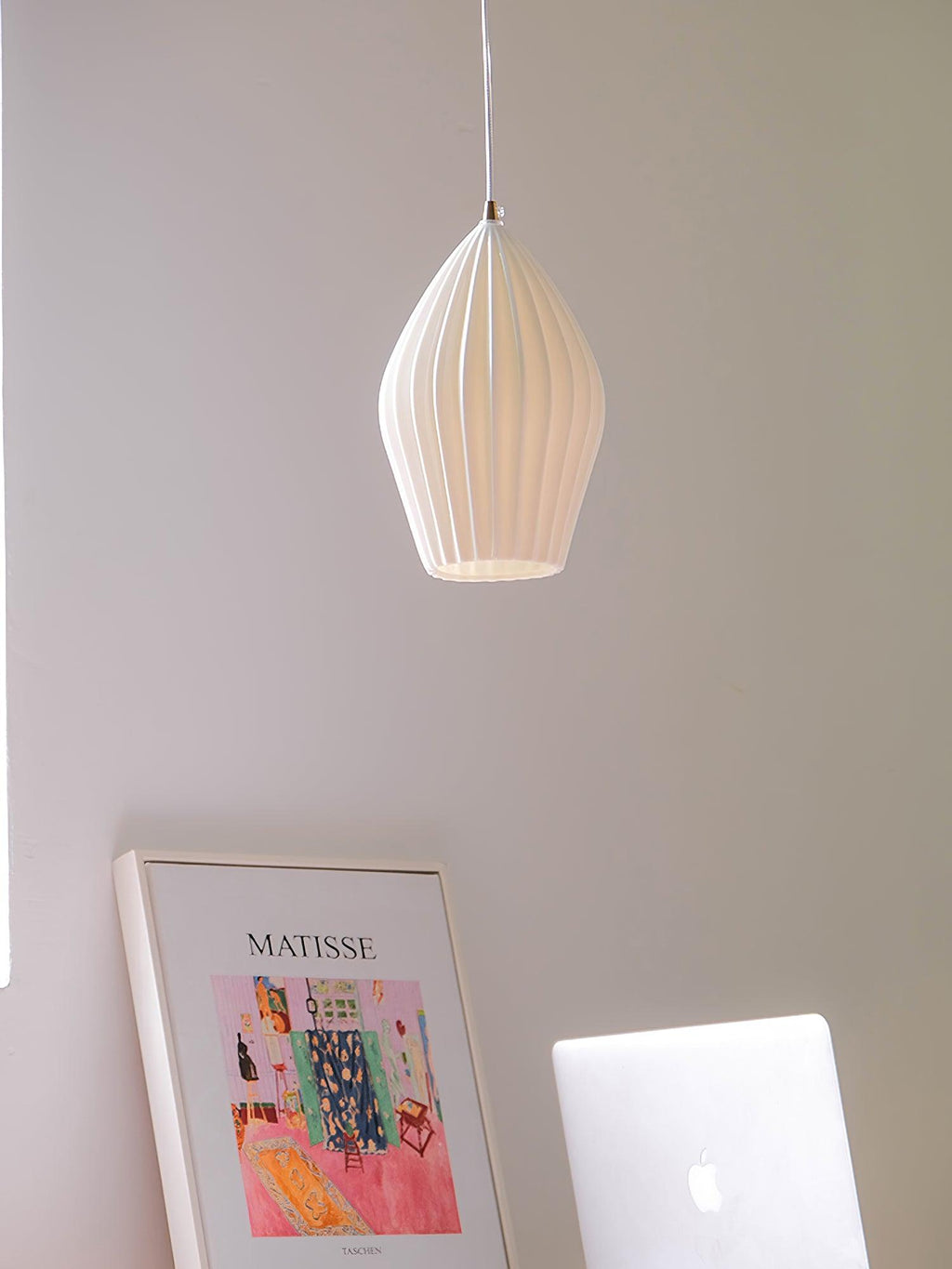 Eriava Ceramic Pendant Light-Moonnatur