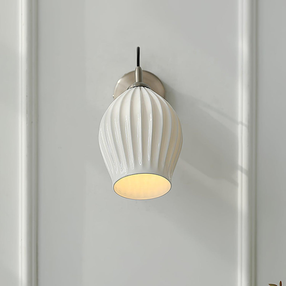 Ilveniel Ceramic Wall Light-Moonnatur