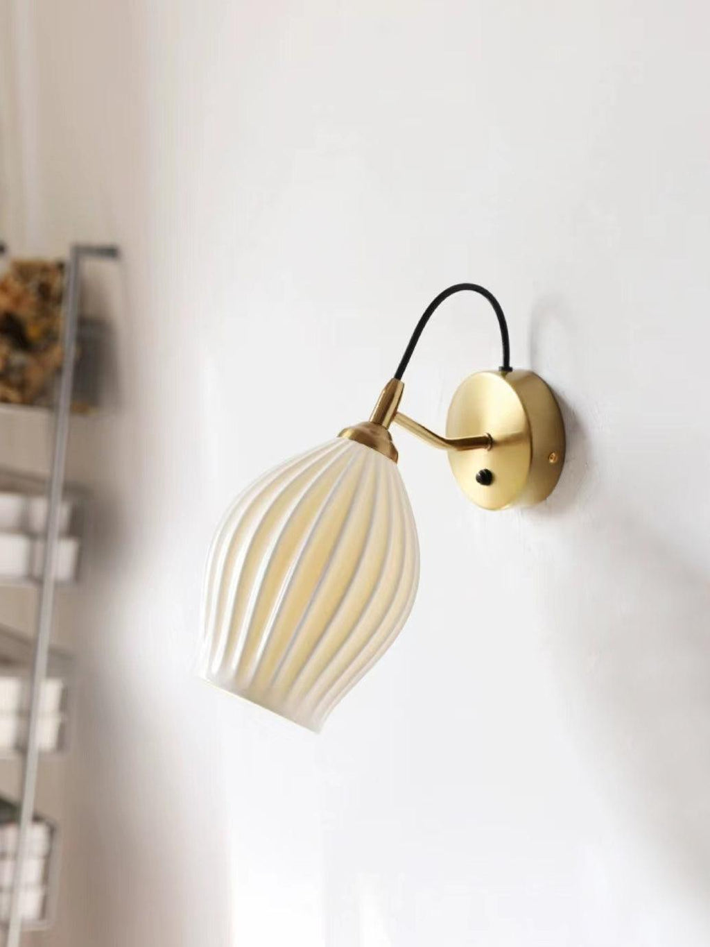 Ilveniel Ceramic Wall Light-Moonnatur