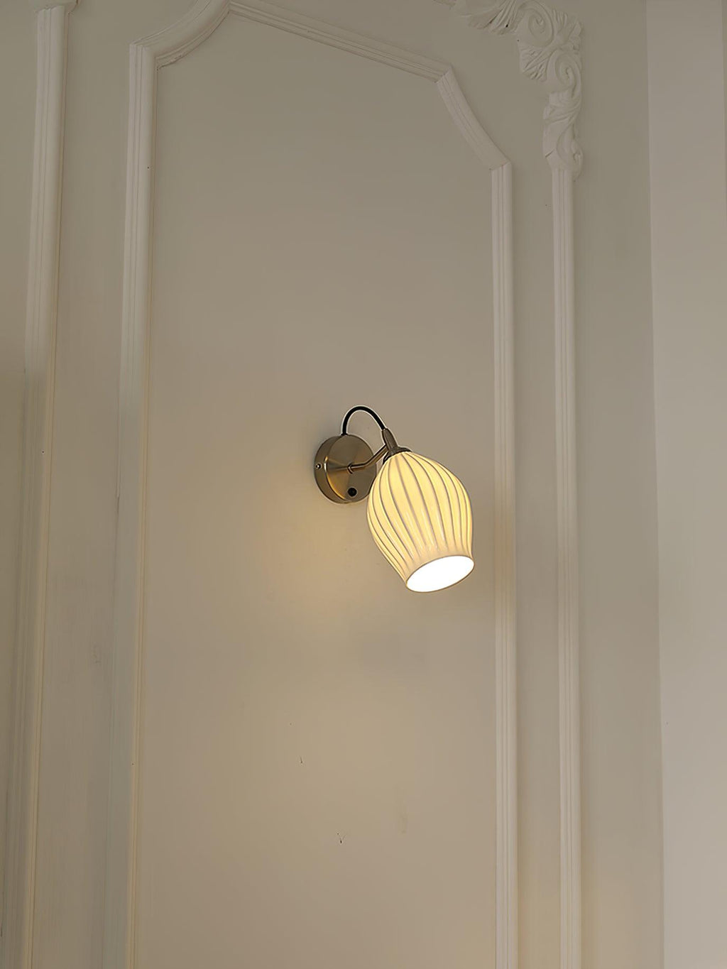Ilveniel Ceramic Wall Light-Moonnatur