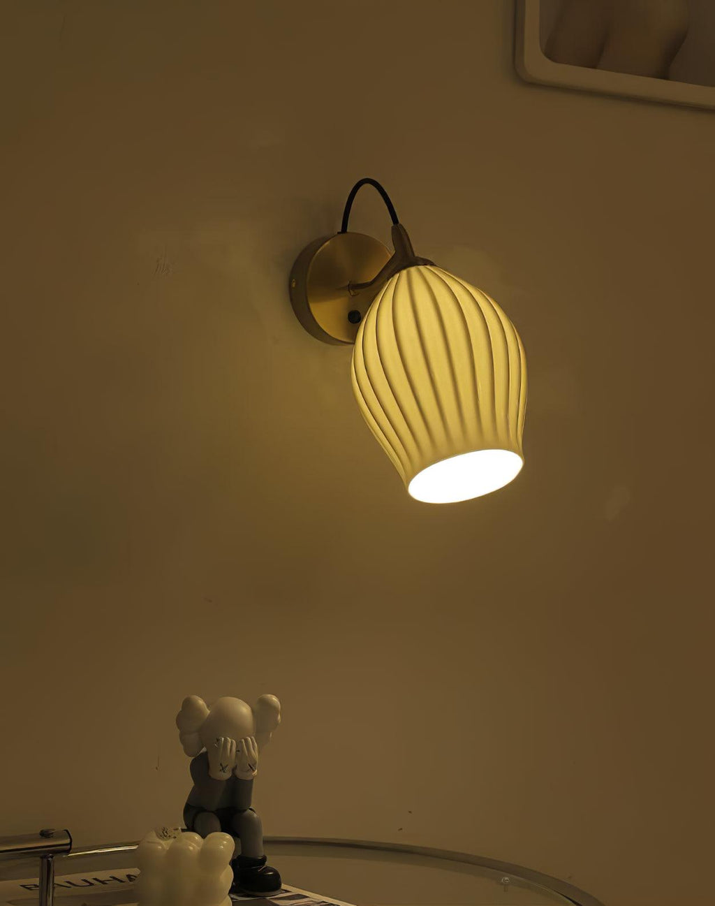 Ilveniel Ceramic Wall Light-Moonnatur