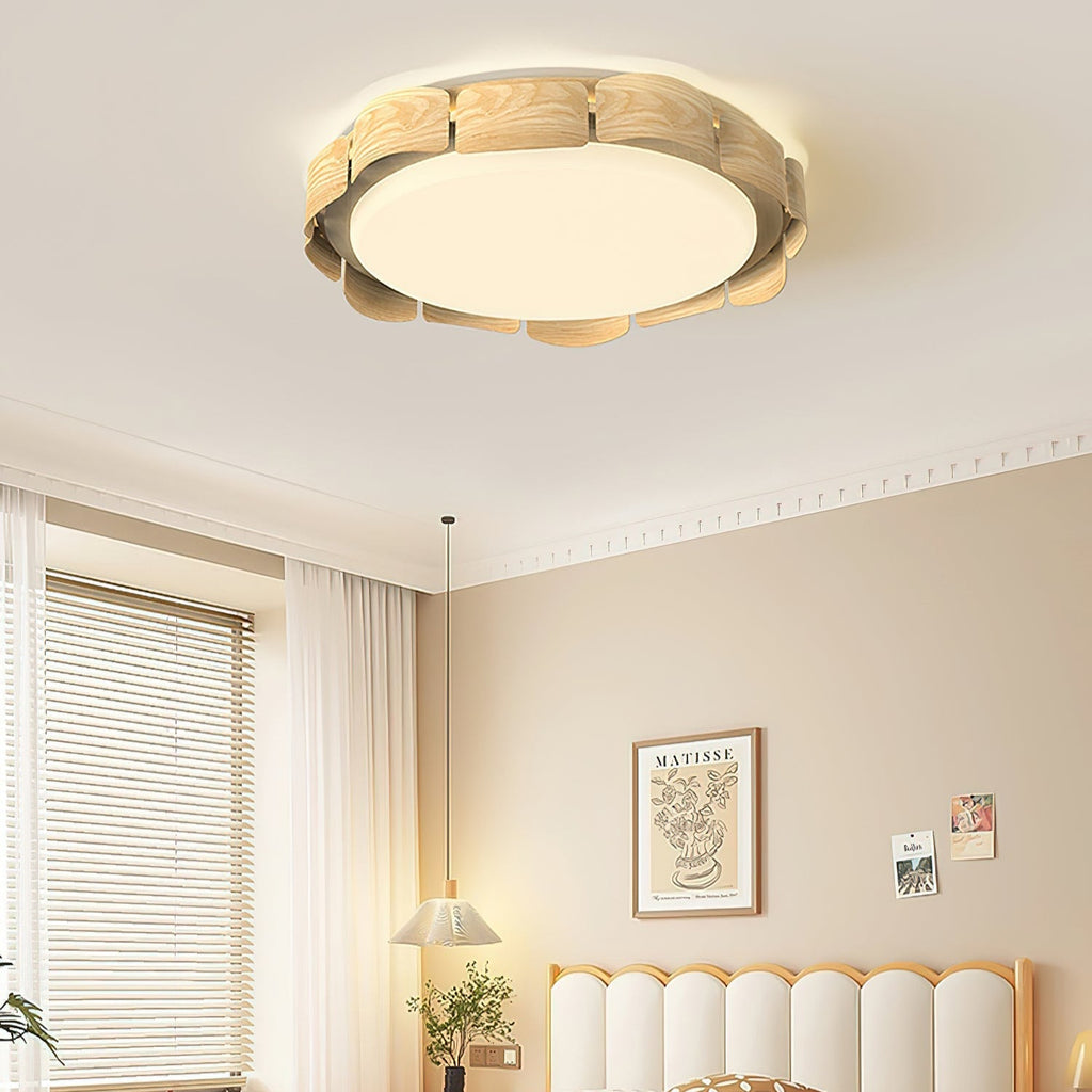 Lindelash Metal Ceiling Light-Moonnatur