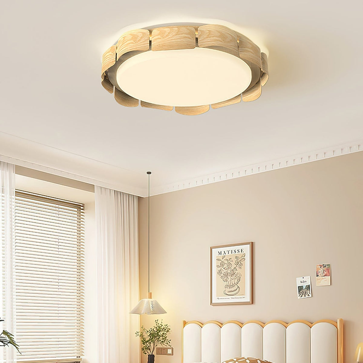 Lindelash Metal Ceiling Light-Moonnatur