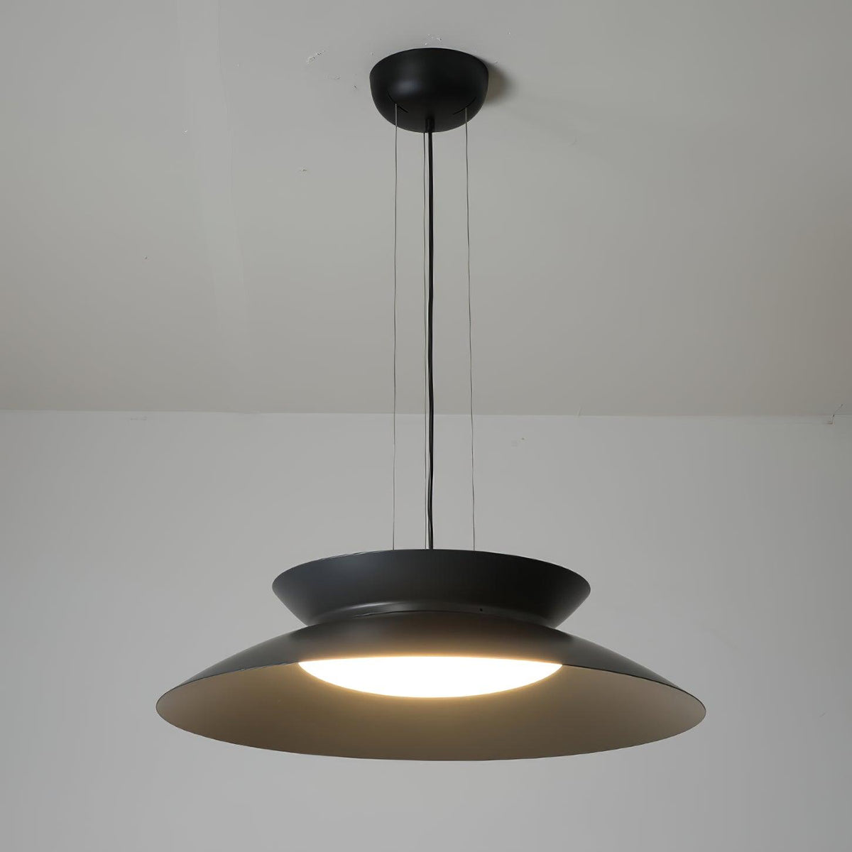 Savenlynne Aluminium Pendant Light-Moonnatur
