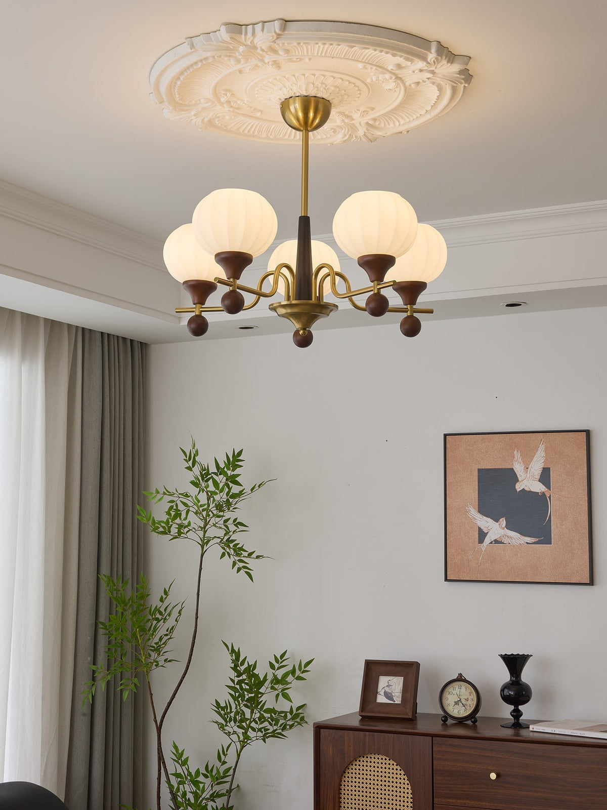 Rovelle Wood Chandelier-Moonnatur